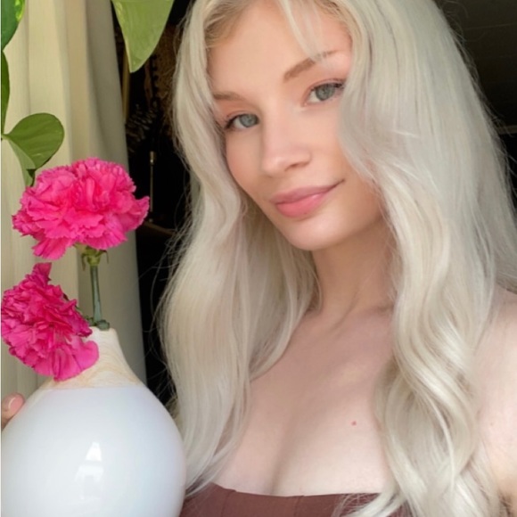 ellie_leinart